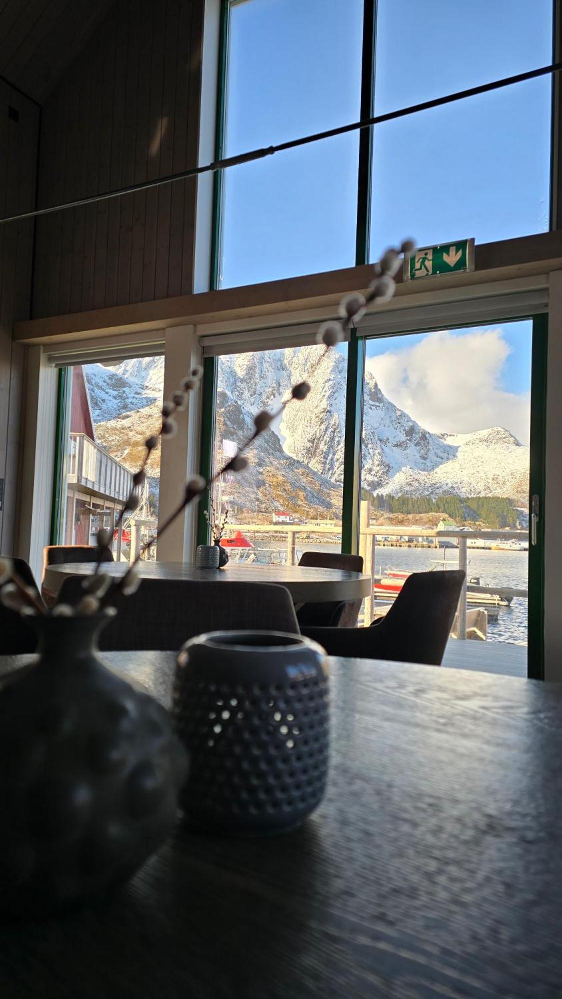 Hemmingodden Lofoten Fishing Lodge Ballstad Exterior foto