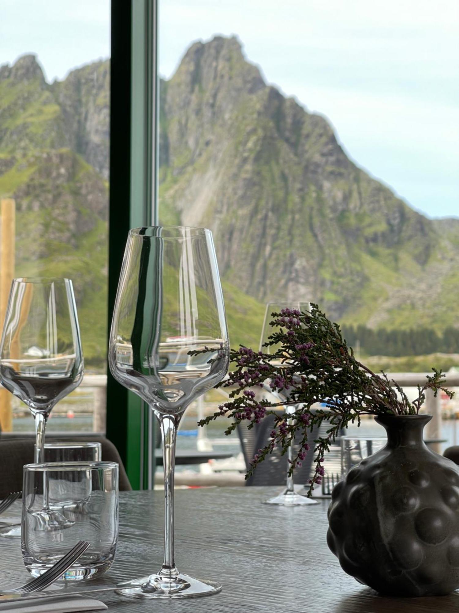 Hemmingodden Lofoten Fishing Lodge Ballstad Exterior foto