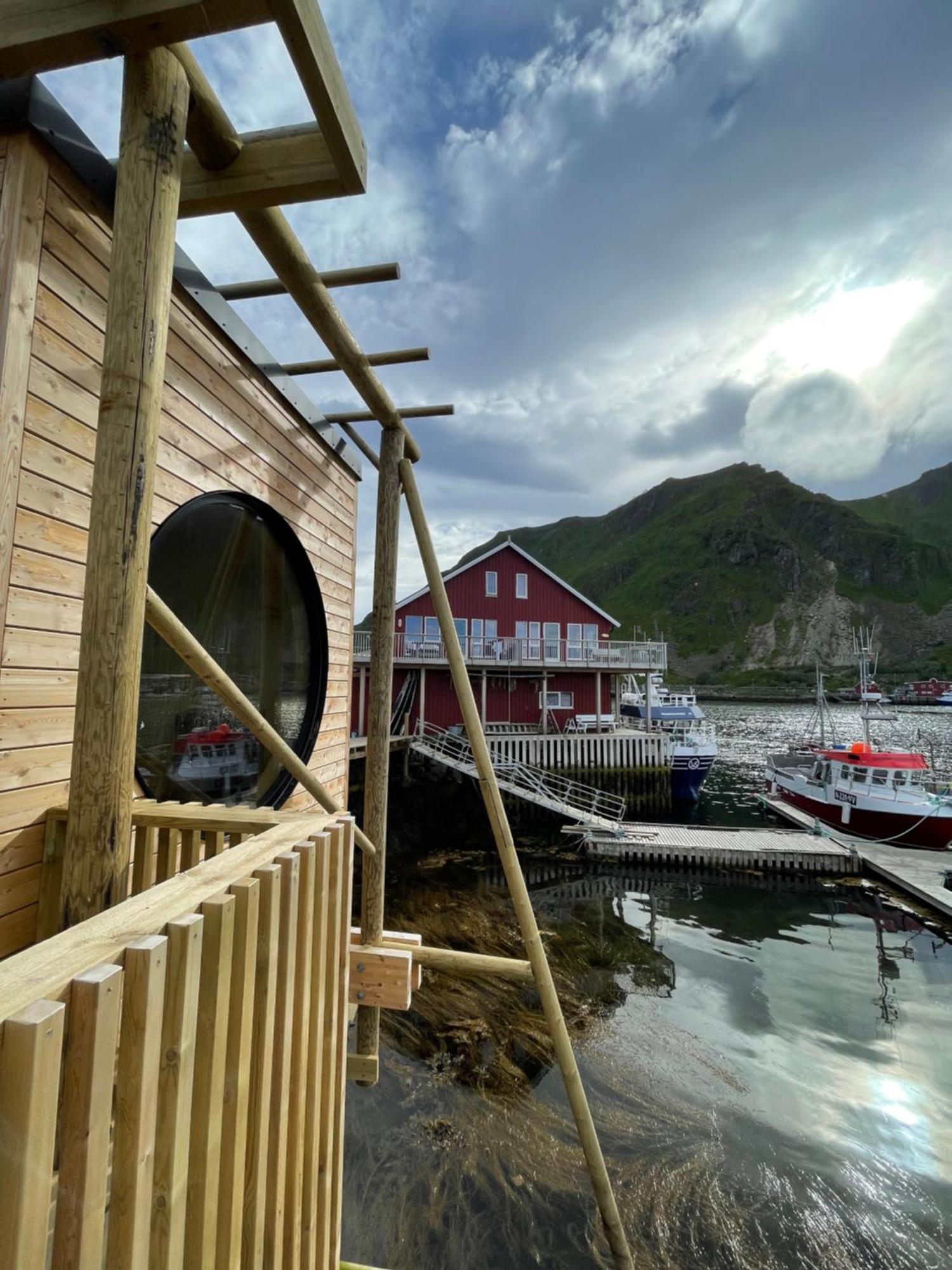 Hemmingodden Lofoten Fishing Lodge Ballstad Exterior foto