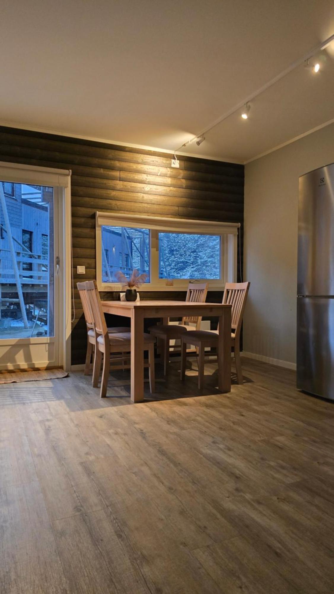 Hemmingodden Lofoten Fishing Lodge Ballstad Exterior foto